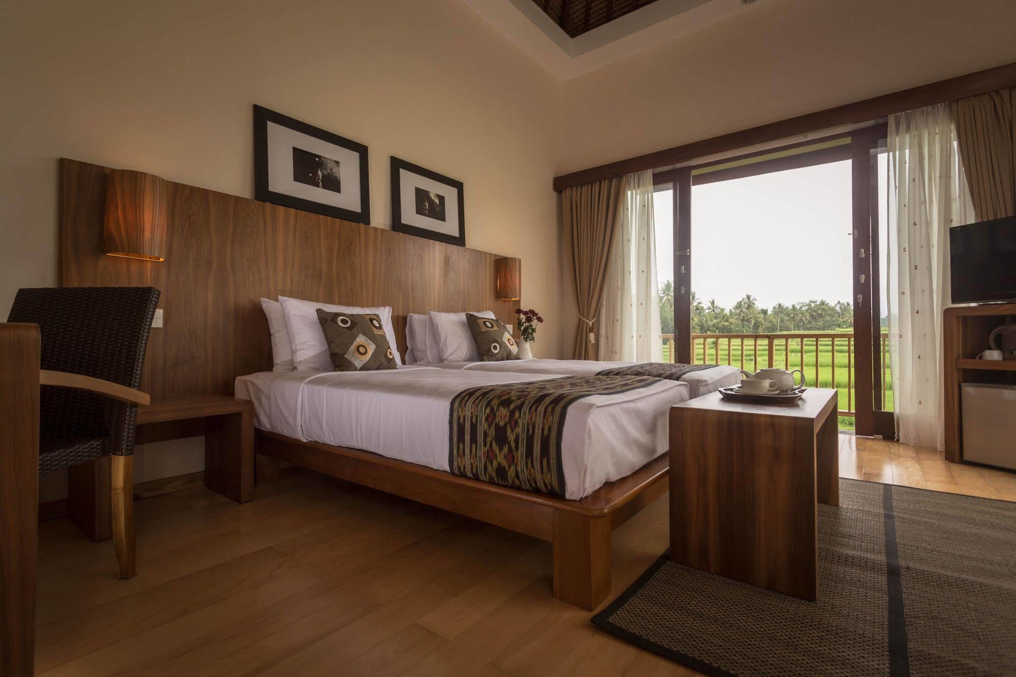 มันยี อูบุด วิลเลจ Hotel ภายนอก รูปภาพ